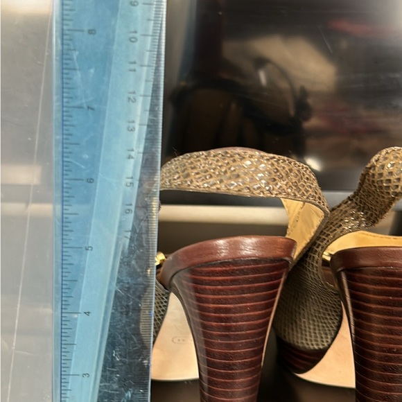 New Coach heels size 8 - Picture 6 of 6